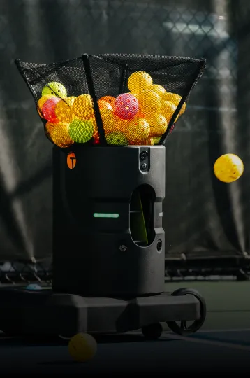 Tennibot Partner - AI-powered tennis ball machine with programmable drills